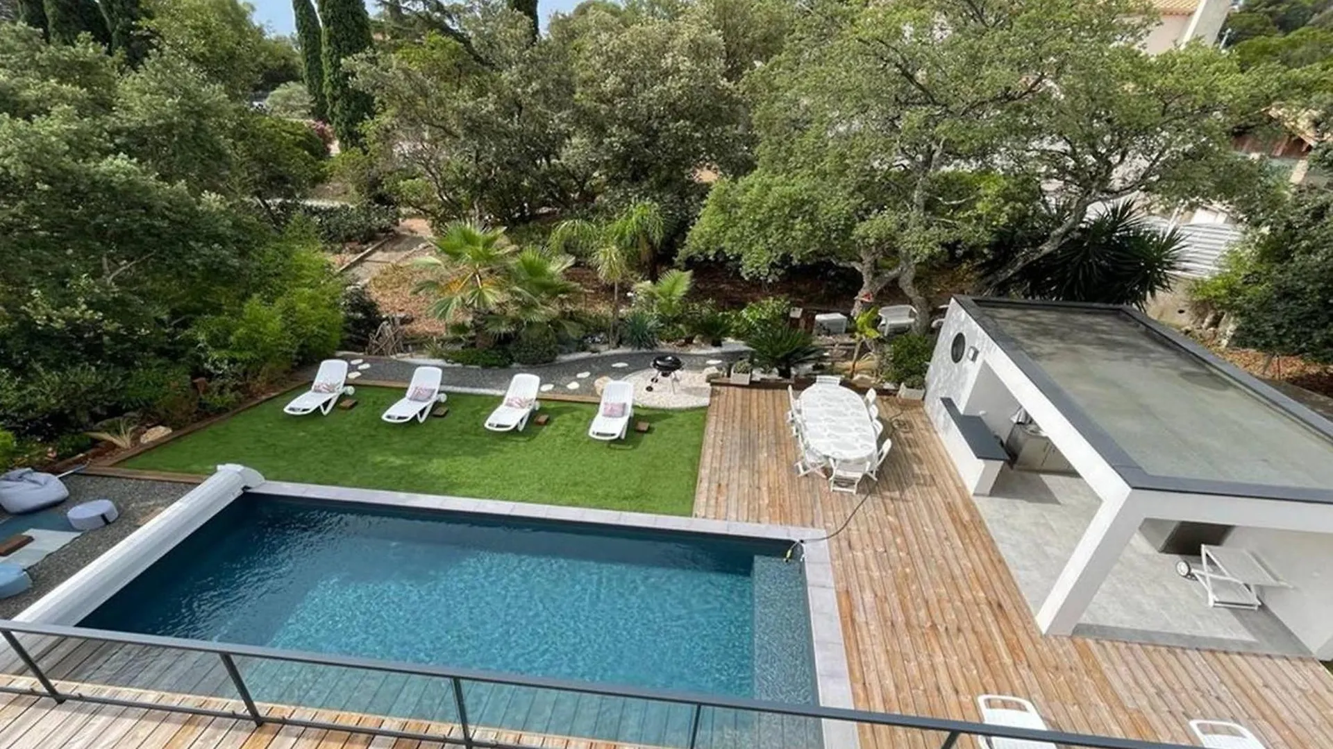 Villa Contemporaine Avec Piscine Et Climatisation A St Aygulf - Fr-1-768-113 Frejus